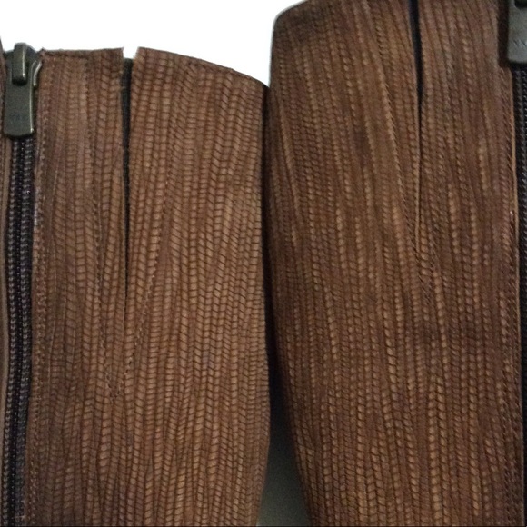 JBloom tall smooth and textured leather boots - Picture 8 of 16